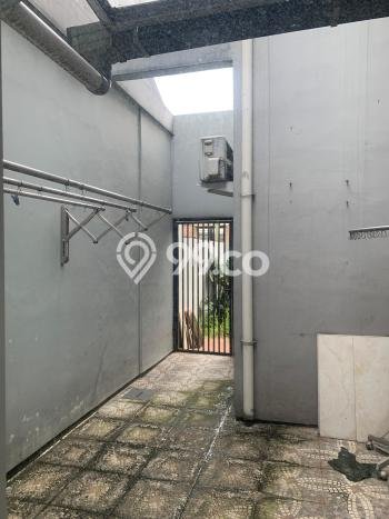 Rumah Minimalis 3 Kamar LT 112m2 di BSD Griya Loka Rumah Minimalis 3 Kamar LT 112m2 di BSD Griya Loka