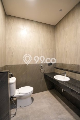 Jual Rumah Luas Elegan Dengan View Eksklusif di Gading Serpong, Tangerang Jual Rumah Luas Elegan Dengan View Eksklusif di Gading Serpong, Tangerang