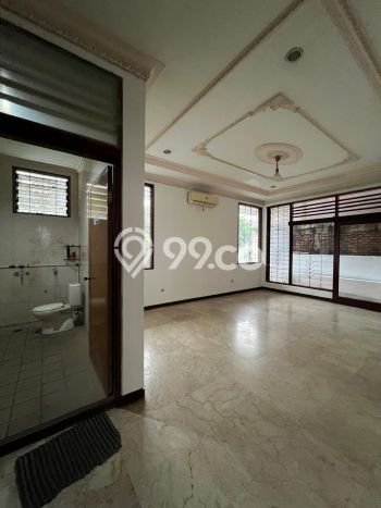 Jual Rumah Mewah Elegan Dengan View Eksklusif di Terogong, Jakarta Selatan Jual Rumah Mewah Elegan Dengan View Eksklusif di Terogong, Jakarta Selatan