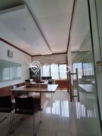 Unit Gudang Dijual di BSD Tangerang Selatan Luas Bangunan 490m2 Unit Gudang Dijual di BSD Tangerang Selatan Luas Bangunan 490m2