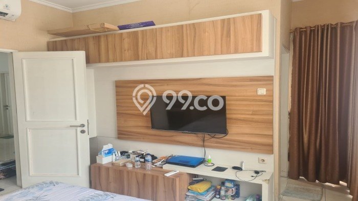 Jual Murah Rumah dengan 4 Kamar Tidur dan 3 Kamar Mandi di Area , Tangerang Jual Murah Rumah dengan 4 Kamar Tidur dan 3 Kamar Mandi di Area , Tangerang