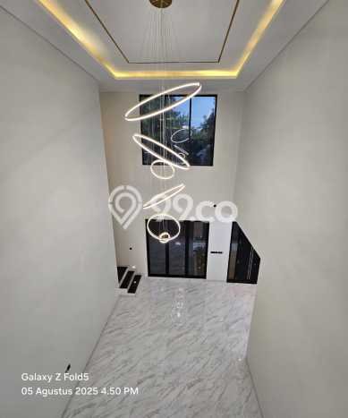 Hunian Mewah LB 360m2 Siap Huni Desain Elegan di Radio Dalam, Jakarta Selatan Hunian Mewah LB 360m2 Siap Huni Desain Elegan di Radio Dalam, Jakarta Selatan