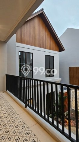 Rumah Luxury Modern Tanpa Renovasi di BSD Puspita Loka Tangerang Rumah Luxury Modern Tanpa Renovasi di BSD Puspita Loka Tangerang