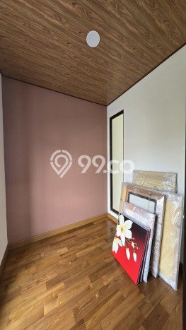 Rumah Elit Modern Siap Huni di BSD City Tangerang Rumah Elit Modern Siap Huni di BSD City Tangerang