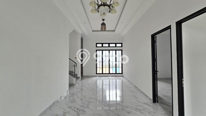 Hunian Mewah LB 260m2 Siap Pakai Desain Elegan di BSD Griya Loka, Tangerang Hunian Mewah LB 260m2 Siap Pakai Desain Elegan di BSD Griya Loka, Tangerang