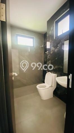 Rumah Elit LB 200m2 Siap Pakai Desain Elegan di BSD Kencana Loka, Tangerang Rumah Elit LB 200m2 Siap Pakai Desain Elegan di BSD Kencana Loka, Tangerang