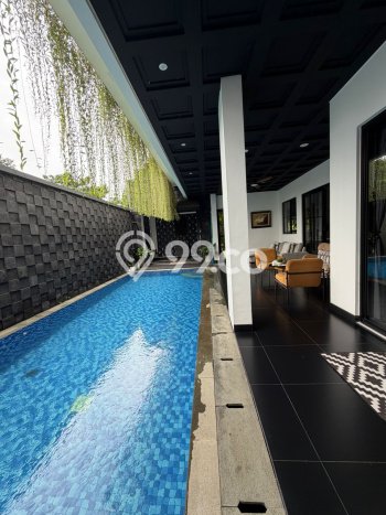 Dijual Rumah Luas Elegan Dengan View Eksklusif di BSD City, Tangerang Dijual Rumah Luas Elegan Dengan View Eksklusif di BSD City, Tangerang