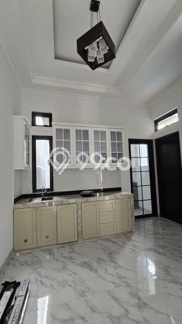 Hunian Mewah LB 260m2 Siap Pakai Desain Elegan di BSD Griya Loka, Tangerang Hunian Mewah LB 260m2 Siap Pakai Desain Elegan di BSD Griya Loka, Tangerang