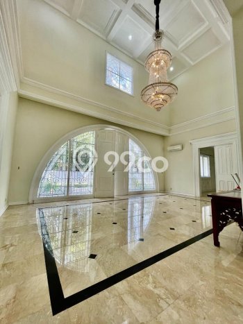 Rumah Mewah LB 1000m2 Siap Pakai Desain Elegan di Pondok Indah, Jakarta Selatan Rumah Mewah LB 1000m2 Siap Pakai Desain Elegan di Pondok Indah, Jakarta Selatan