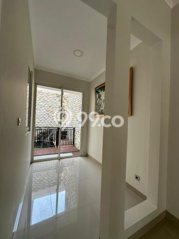 INVESTASI CERDAS! Rumah Premium BSD The Green, Tangerang, Luas Tanah 120m² LB 102m² INVESTASI CERDAS! Rumah Premium BSD The Green, Tangerang, Luas Tanah 120m² LB 102m²