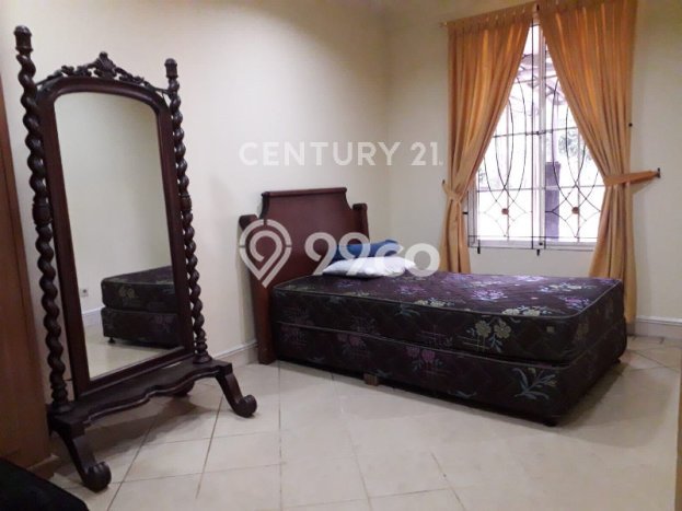 Disewakan! Rumah 4 Kamar Tidur &
3 Kamar Mandi di Lippo Karawaci, Tangerang Disewakan! Rumah 4 Kamar Tidur &
3 Kamar Mandi di Lippo Karawaci, Tangerang