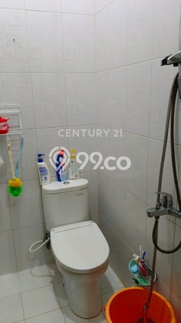 Dijual Rumah 4 Kamar Lokasi Strategis Bagus dan Strategis di Karawaci Dijual Rumah 4 Kamar Lokasi Strategis Bagus dan Strategis di Karawaci