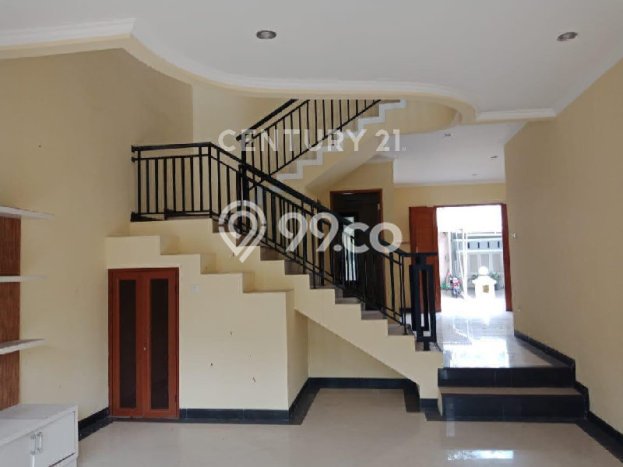 Ready to Use! Luxury House LT 227m2 Desain Elegan di Lippo Karawaci Ready to Use! Luxury House LT 227m2 Desain Elegan di Lippo Karawaci