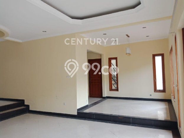 Ready to Use! Luxury House LT 227m2 Desain Elegan di Lippo Karawaci Ready to Use! Luxury House LT 227m2 Desain Elegan di Lippo Karawaci