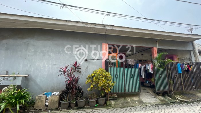 Rumah Luas Asri 5 KT Siap Pakai di Cimone Tangerang Rumah Luas Asri 5 KT Siap Pakai di Cimone Tangerang