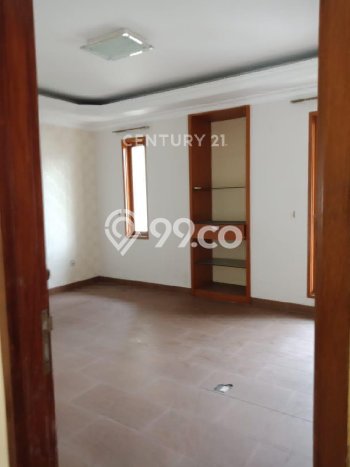 Ready to Use! Luxury House LT 227m2 Desain Elegan di Lippo Karawaci Ready to Use! Luxury House LT 227m2 Desain Elegan di Lippo Karawaci