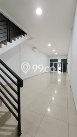 Ruko Dijual di Jakarta Utara LT 312m2 & LB 700m2 Lokasi Terbaik! Ruko Dijual di Jakarta Utara LT 312m2 & LB 700m2 Lokasi Terbaik!