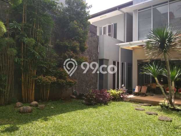 Dijual Rumah Luas Megah Dengan View Eksklusif di Tomang, Jakarta Barat Dijual Rumah Luas Megah Dengan View Eksklusif di Tomang, Jakarta Barat