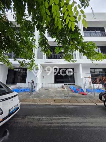 Paling Diincar! Ruko Dijual di Taman Ratu Harga Kompetitif Paling Diincar! Ruko Dijual di Taman Ratu Harga Kompetitif