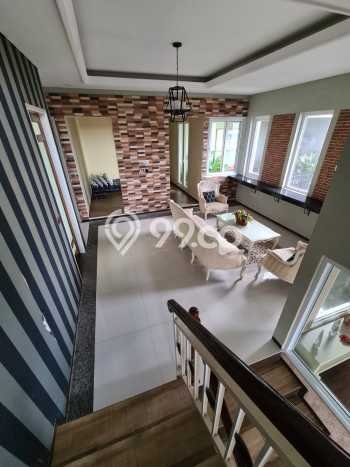 Ready to Use! Premium House LT 296m2 Desain Elegan di Sentul City Ready to Use! Premium House LT 296m2 Desain Elegan di Sentul City