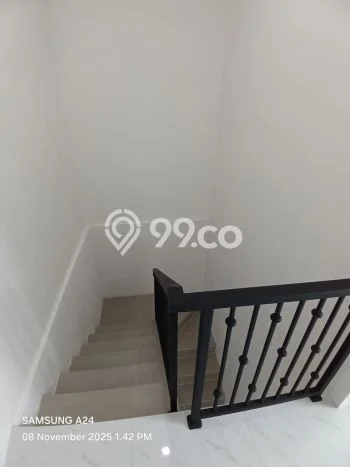 Dijual Hunian Rumah Terawat 3 KT di Sentul City, Bogor Dijual Hunian Rumah Terawat 3 KT di Sentul City, Bogor