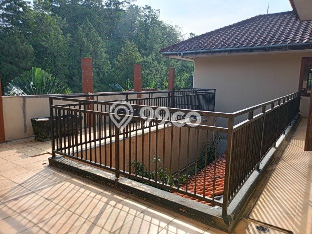 For Sale! Premium House LT 1536m2 Desain Modern di Sentul City For Sale! Premium House LT 1536m2 Desain Modern di Sentul City