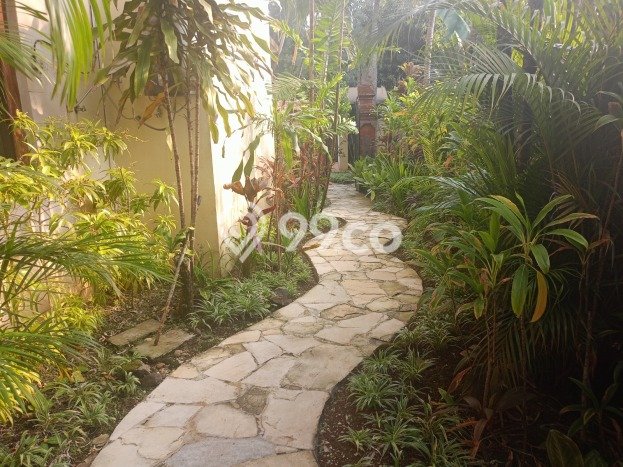 For Sale! Premium House LT 1536m2 Desain Modern di Sentul City For Sale! Premium House LT 1536m2 Desain Modern di Sentul City