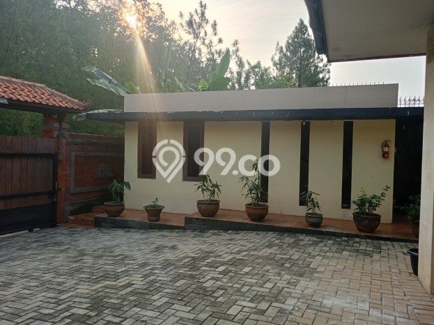 For Sale! Premium House LT 1536m2 Desain Modern di Sentul City For Sale! Premium House LT 1536m2 Desain Modern di Sentul City