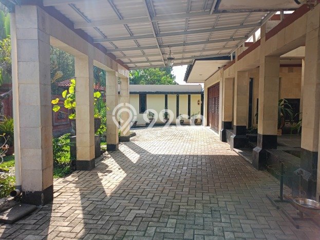 For Sale! Premium House LT 1536m2 Desain Modern di Sentul City For Sale! Premium House LT 1536m2 Desain Modern di Sentul City