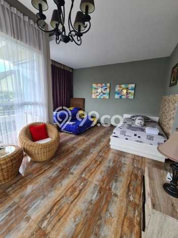 Ready to Use! Premium House LT 296m2 Desain Elegan di Sentul City Ready to Use! Premium House LT 296m2 Desain Elegan di Sentul City