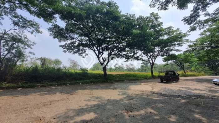 Lahan Dijual Lokasi Strategis di Bogor dengan Luas 1500m2 Lahan Dijual Lokasi Strategis di Bogor dengan Luas 1500m2