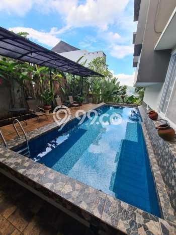 Ready to Use! Premium House LT 296m2 Desain Elegan di Sentul City Ready to Use! Premium House LT 296m2 Desain Elegan di Sentul City