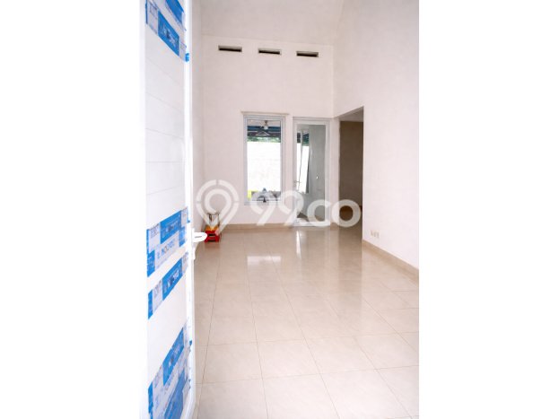 Disewakan! Rumah 2 Kamar Tidur &
1 Kamar Mandi di Sentul City, Bogor Disewakan! Rumah 2 Kamar Tidur &
1 Kamar Mandi di Sentul City, Bogor
