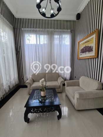 Ready to Use! Premium House LT 296m2 Desain Elegan di Sentul City Ready to Use! Premium House LT 296m2 Desain Elegan di Sentul City
