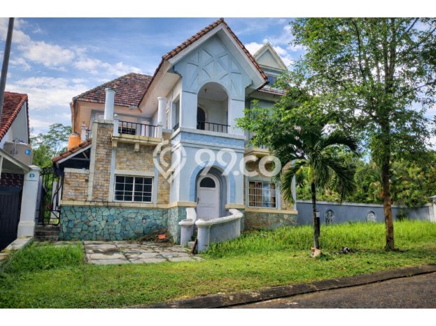 Disewakan! Rumah 4 Kamar Tidur &
3 Kamar Mandi di Sentul City, Bogor Disewakan! Rumah 4 Kamar Tidur &
3 Kamar Mandi di Sentul City, Bogor