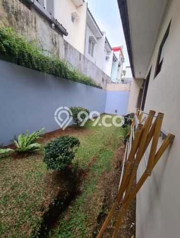 Rumah Minimalis 3 KT di Sentul City Bogor Full Furnished Rumah Minimalis 3 KT di Sentul City Bogor Full Furnished