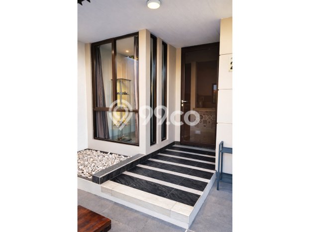 For Sale! Luxury House LT 190m2 Desain Modern di Sentul City For Sale! Luxury House LT 190m2 Desain Modern di Sentul City