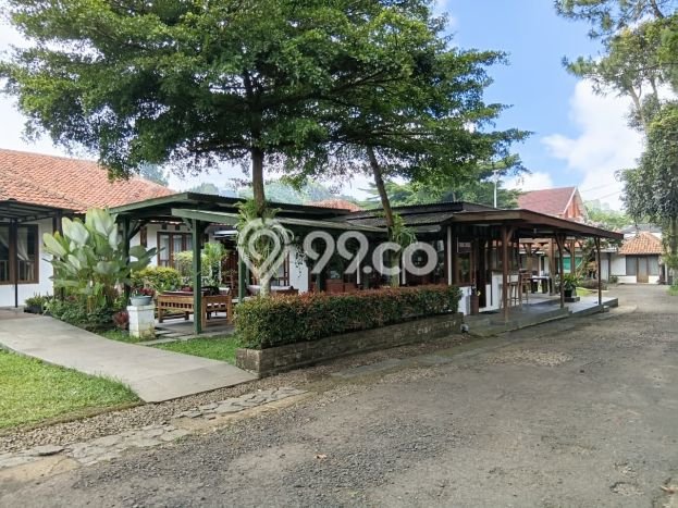 Vila Terawat Kawasan Lembang, Luas 5070m2m², Posisi Premium dengan jalan bagus Vila Terawat Kawasan Lembang, Luas 5070m2m², Posisi Premium dengan jalan bagus