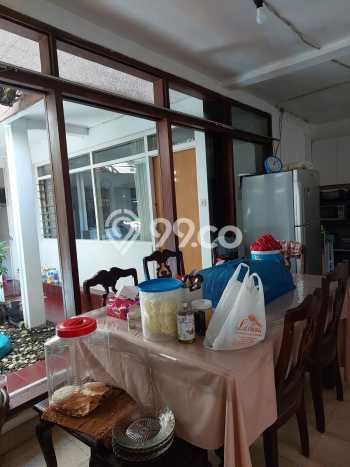 Rumah Elit Modern Siap Huni di Sumurbandung Bandung Rumah Elit Modern Siap Huni di Sumurbandung Bandung