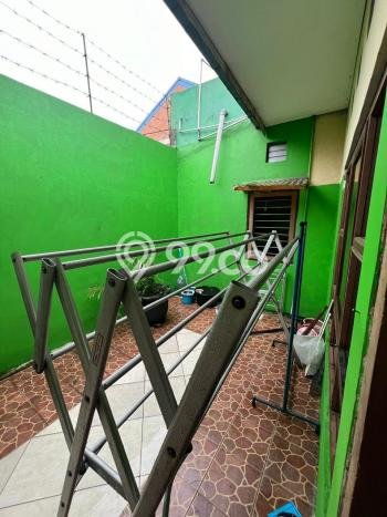 Rumah Minimalis 4 Kamar LT 240m2 di Gatot Subroto Rumah Minimalis 4 Kamar LT 240m2 di Gatot Subroto