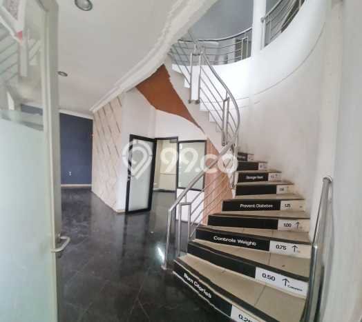 Disewakan Ruko di Kawasan Ramai Buah Batu Luas 1600m2 Disewakan Ruko di Kawasan Ramai Buah Batu Luas 1600m2