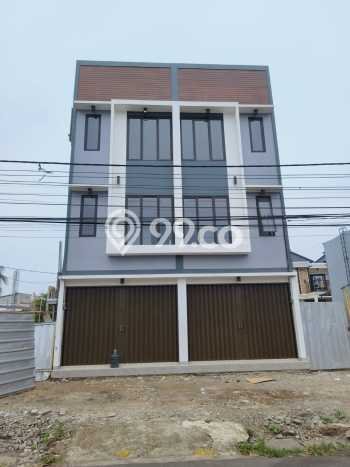 Area Ramai! Ruko Dijual di Cimanggis untuk Bisnis Luas Bangunan 80m2 Area Ramai! Ruko Dijual di Cimanggis untuk Bisnis Luas Bangunan 80m2