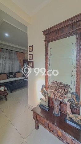 Siap Huni Rumah Mewah 6 Kamar di Gunung Putri Dekat ke Mana Saja Siap Huni Rumah Mewah 6 Kamar di Gunung Putri Dekat ke Mana Saja
