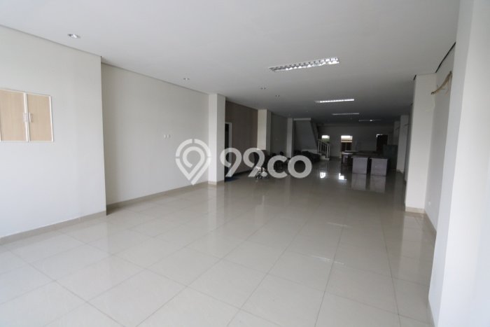 Komersial Favorit Dijual di Jatinegara Jakarta Timur Area Pusat Bisnis Komersial Favorit Dijual di Jatinegara Jakarta Timur Area Pusat Bisnis