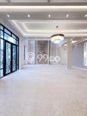 Ready to Use! Luxury House LT 360m2 Desain Modern di Pejaten Ready to Use! Luxury House LT 360m2 Desain Modern di Pejaten