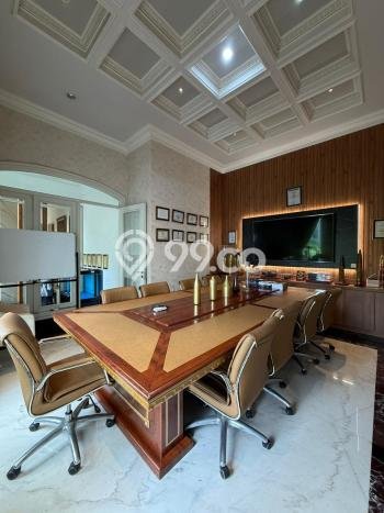 Siap Huni Rumah Mewah 5 Kamar di Kelapa Gading Dekat ke Mana Pun Siap Huni Rumah Mewah 5 Kamar di Kelapa Gading Dekat ke Mana Pun