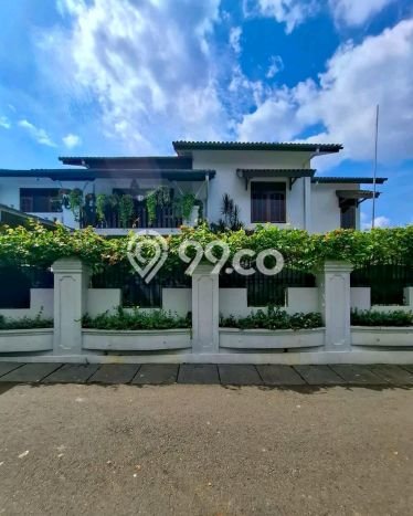 Rumah Mewah LB 400m2 Siap Pakai Desain Elegan di Ragunan, Jakarta Selatan Rumah Mewah LB 400m2 Siap Pakai Desain Elegan di Ragunan, Jakarta Selatan