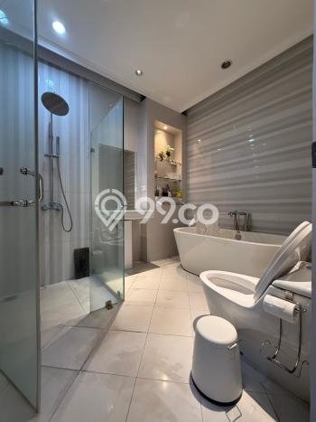 Rumah Elit Modern Siap Huni di Pondok Indah Jakarta Selatan Rumah Elit Modern Siap Huni di Pondok Indah Jakarta Selatan