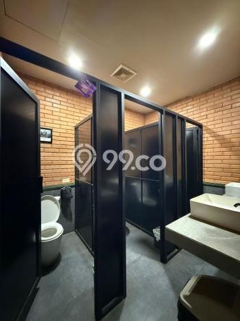 Komersial Strategis Kawasan Tebet, Luas 1100m², Jalan Utama, Area Bisnis Aktif Komersial Strategis Kawasan Tebet, Luas 1100m², Jalan Utama, Area Bisnis Aktif