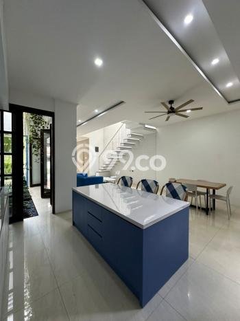 Hunian Mewah Dijual LT 107m2 di Cilandak, Jakarta Selatan Hunian Mewah Dijual LT 107m2 di Cilandak, Jakarta Selatan